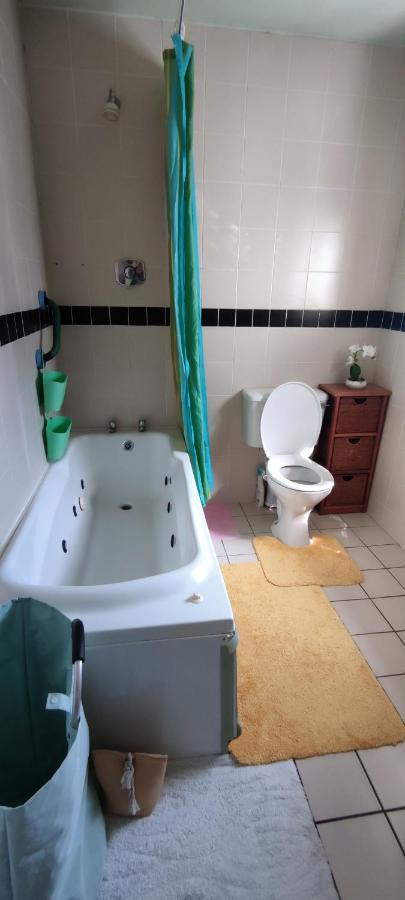 Joanna'S Studio , Key Locker By Whatsapp Own Entrance, Own Bathroom Йол Экстерьер фото